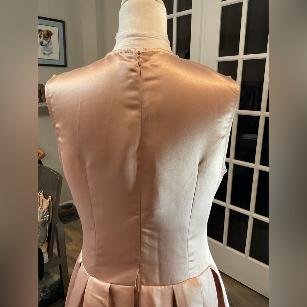 NWT Cider Pink Satin Sleeveless Bow Front Pleated Midi Dress Size M 🎀 - Picture 12 of 16